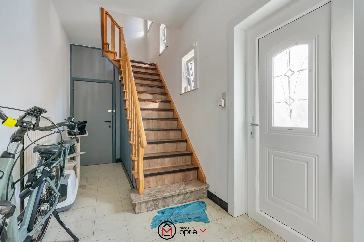 Investeringspand te koop in Genk – Twee verhuurde appartementen met onmiddellijk rendement foto 15