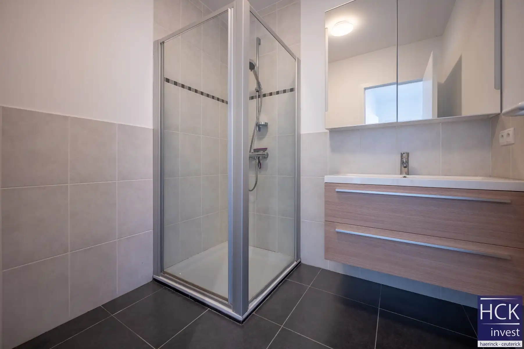 ZULTE (Machelen) - Lichtrijk en ruim gelijkvloersappartement + terras foto 12