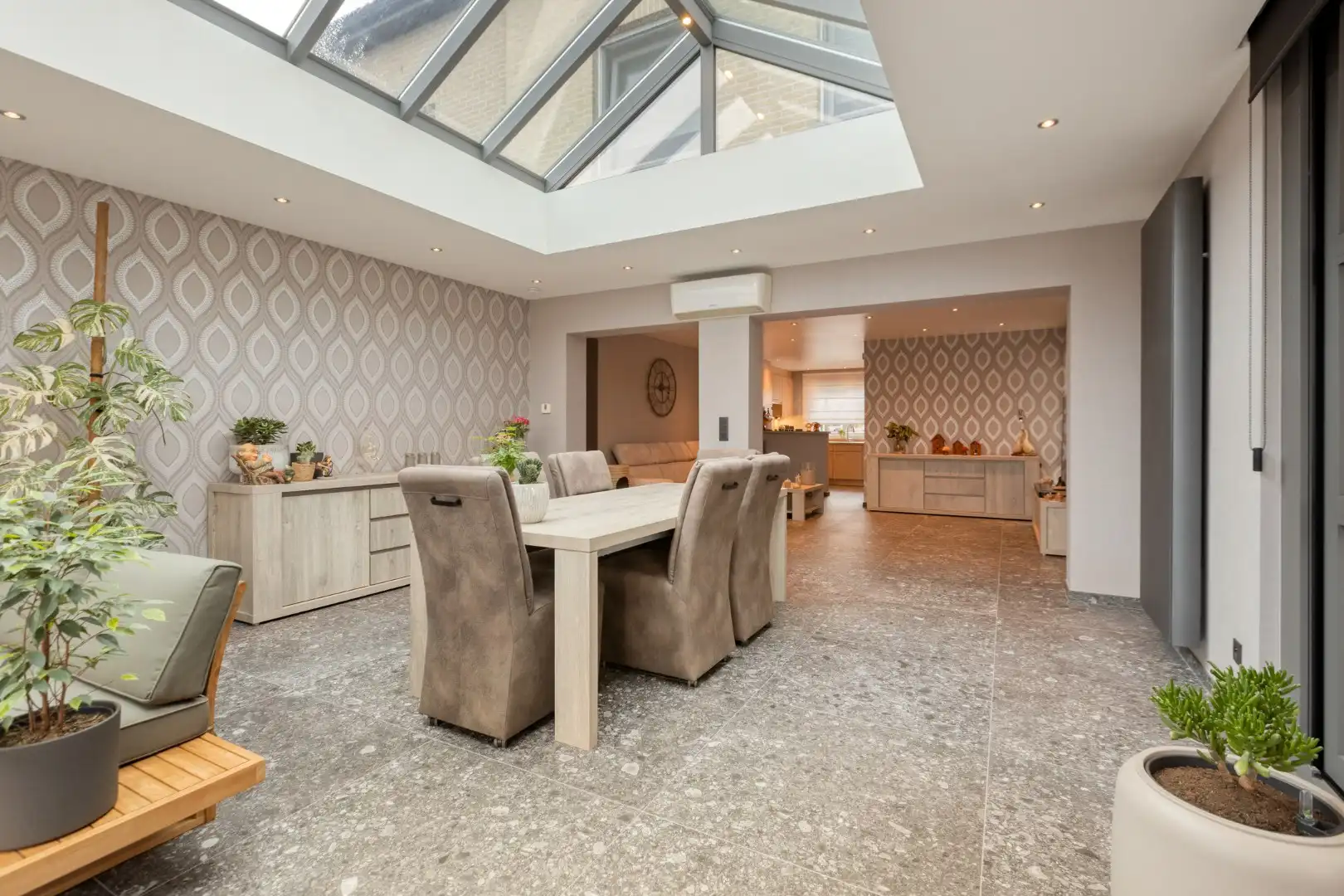 Luxueus afgewerkte woning met 3 slaapkamers foto 9