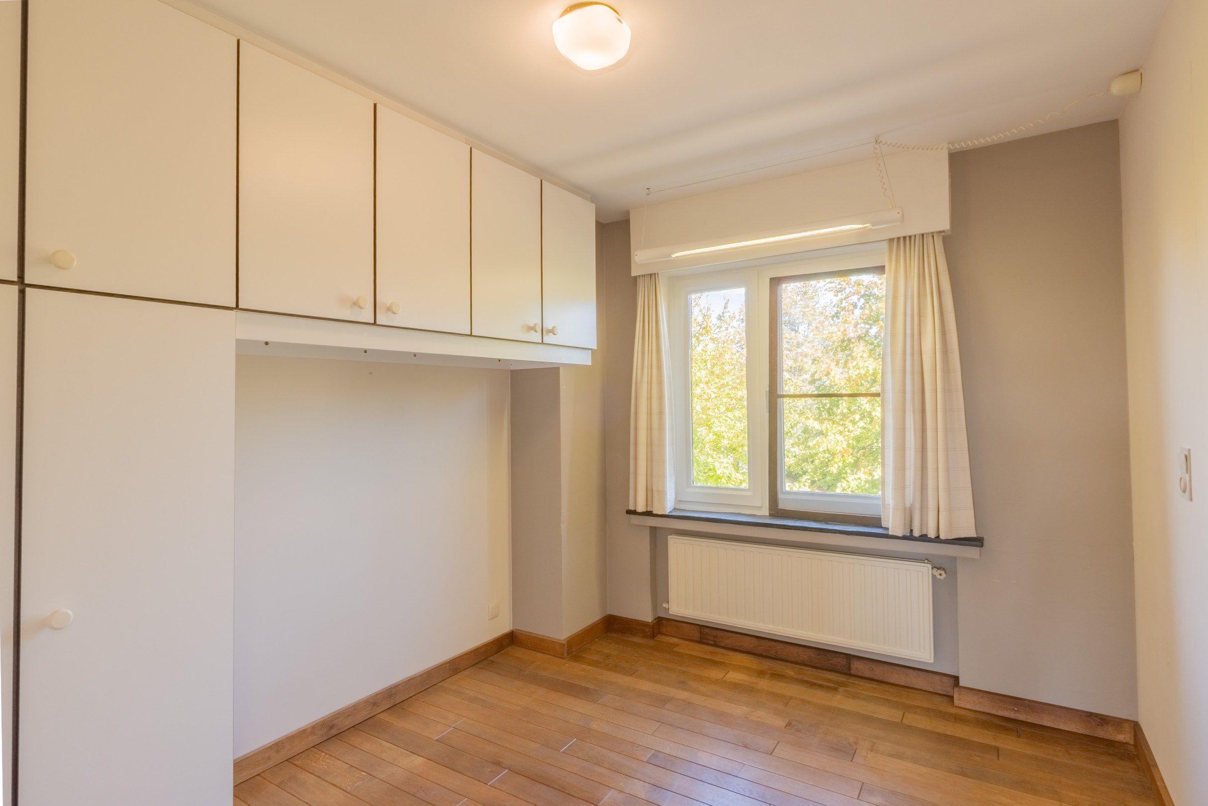 Ruime woning met 3 garages en tuin te Knokke foto 18