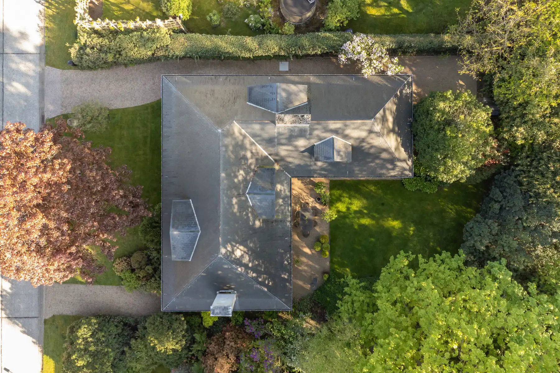 Rustig gelegen te renoveren villa op de grens met Schilde foto 31