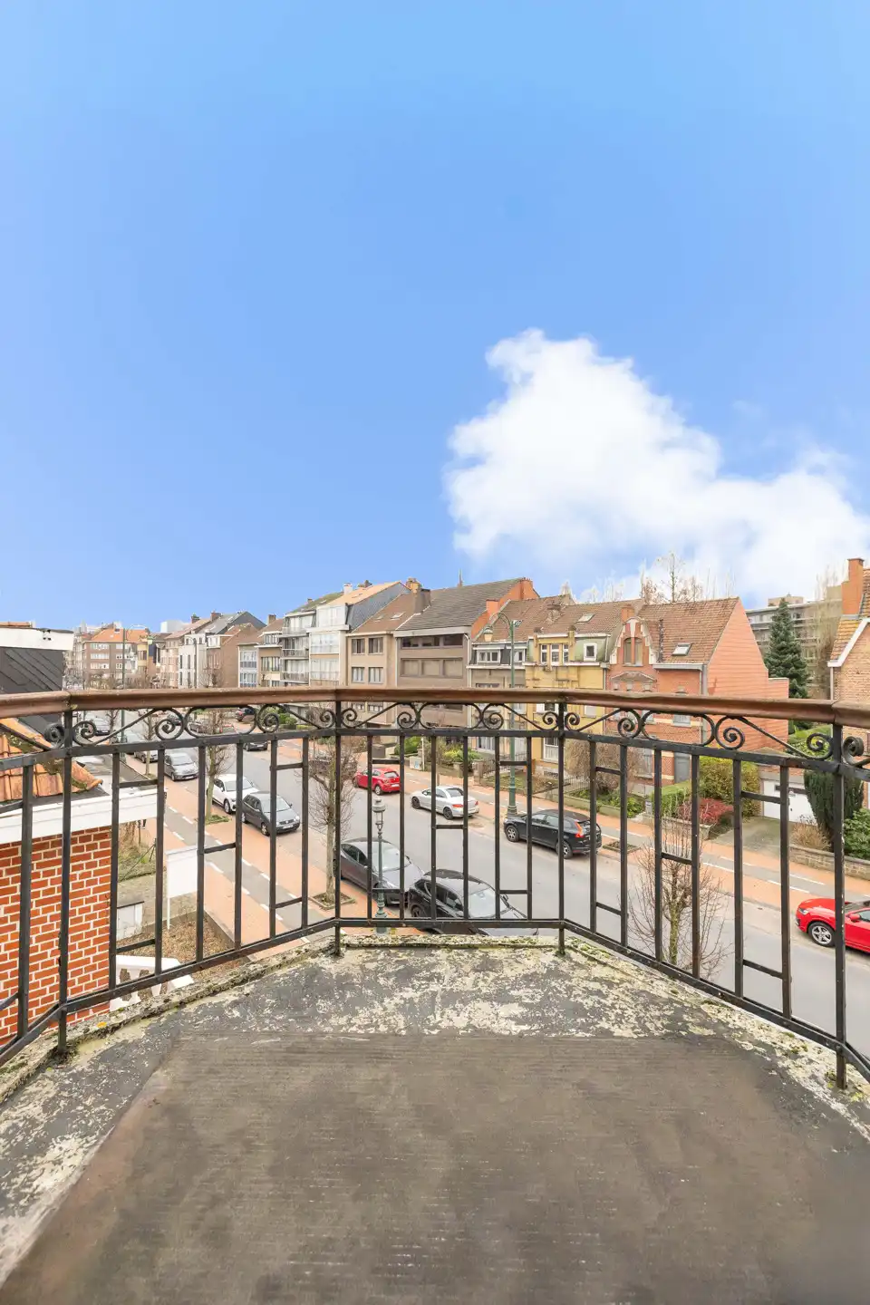 Huis met potentieel voor verkaveling van het terrein foto 20