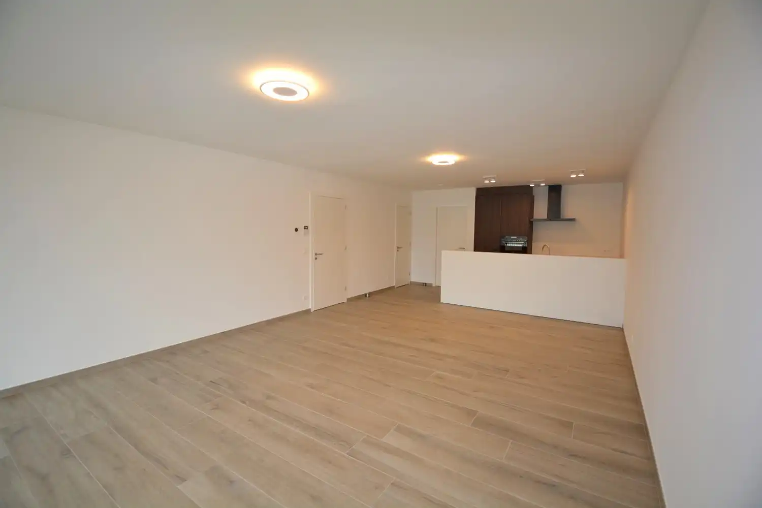 NIEUWBOUWAPP. MET 1 SLK, TERRAS EN GARAGEBOX! foto 3