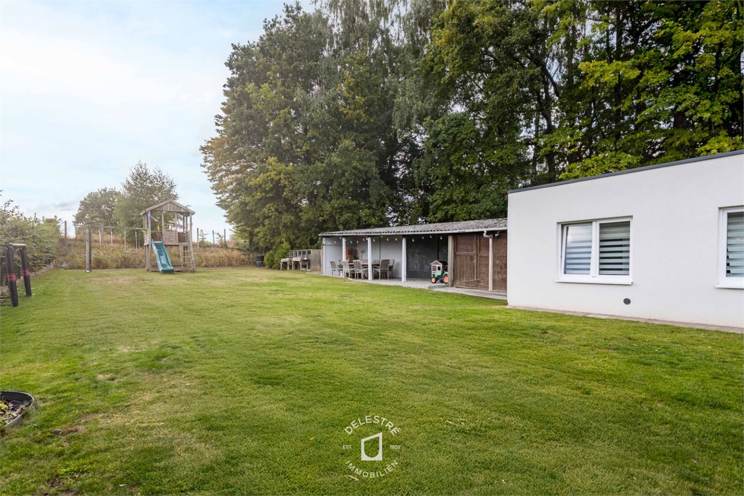 GERENOVEERDE WONING MET 6 SLPK. EN TUIN foto 35