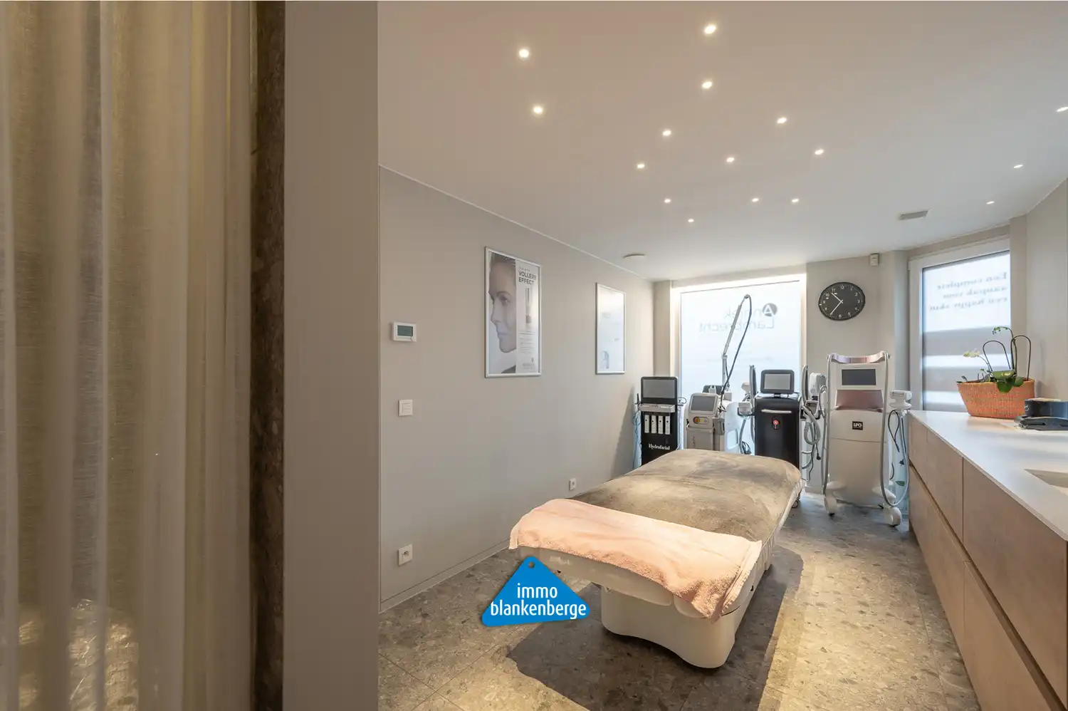 Eigendom met potentieel op toplocatie in Blankenberge foto 13