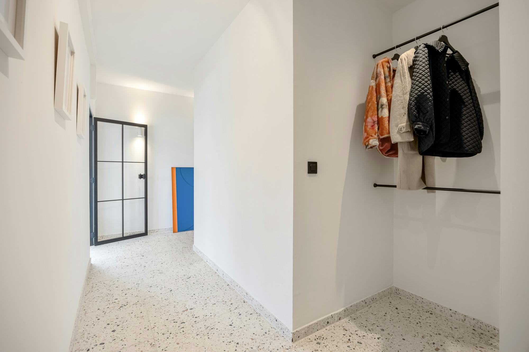 Gerenoveerd appartement met 3 slaapkamers centrum Hasselt foto 4