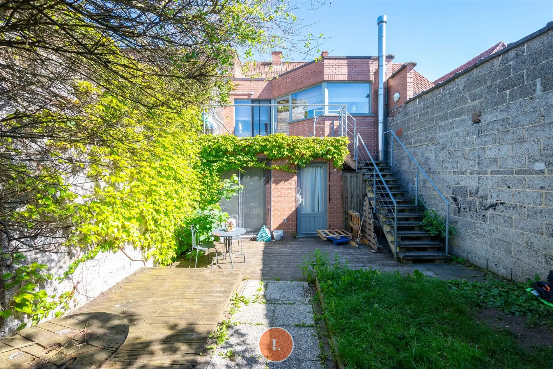 Handelspand met duplexappartement, tuin en garage in het hart van Lauwe foto 22