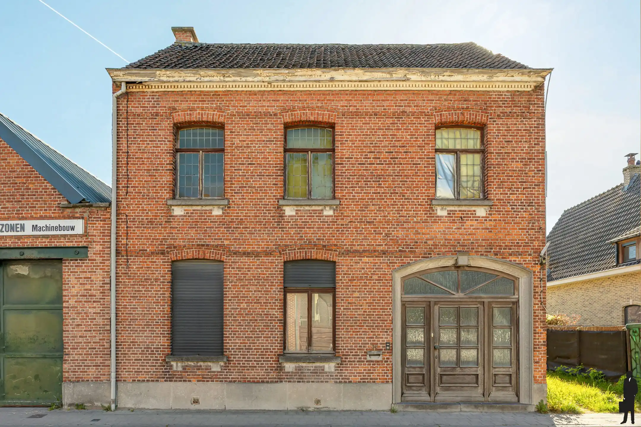 Te renoveren ruime woning met werkplaats foto 18