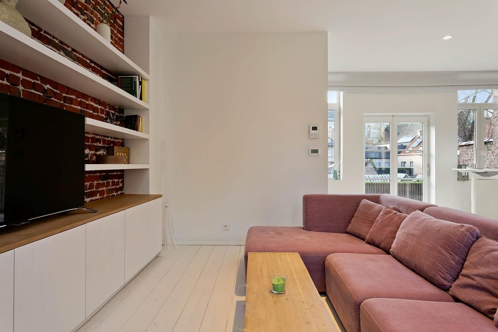 karaktervol herenhuis in het stadscentrum met ruim zonnig terras.  foto 6