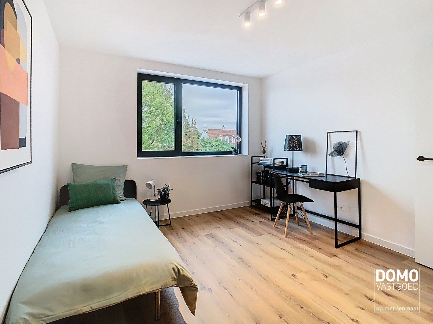 TOTAAL gerenoveerde woning in het centrum van Kermt - Verkoop onder registratierechten!!! foto 12