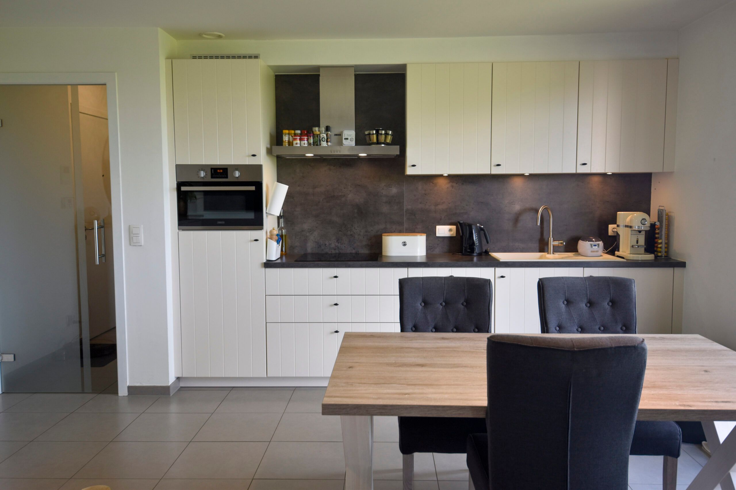 Modern appartement met prachtig uitzicht foto 4
