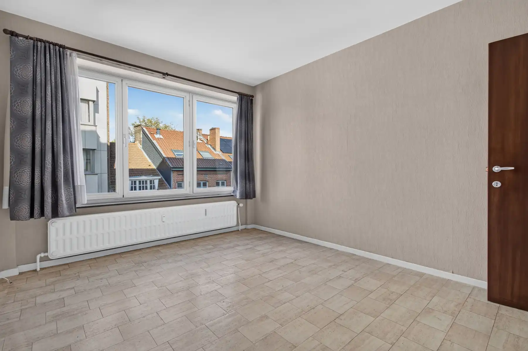 APP + 2 SLK + LIFT + KELDER + CENTRAAL + EPC label B foto 9