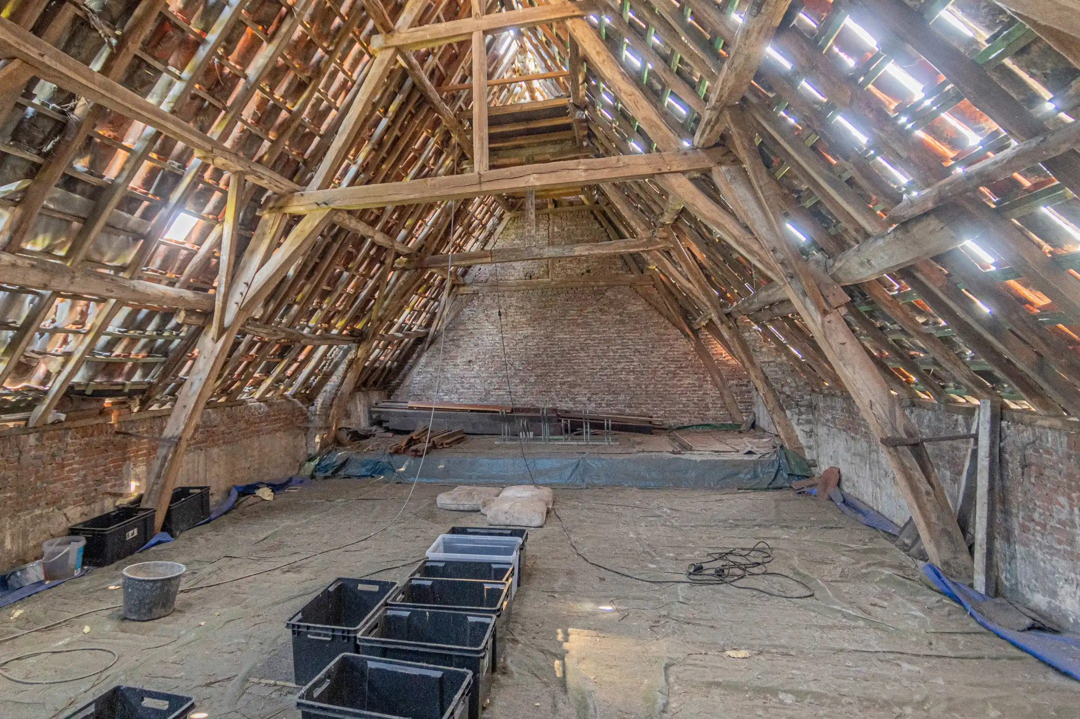 te renoveren halfopen hoeve op A-locatie!  foto 28