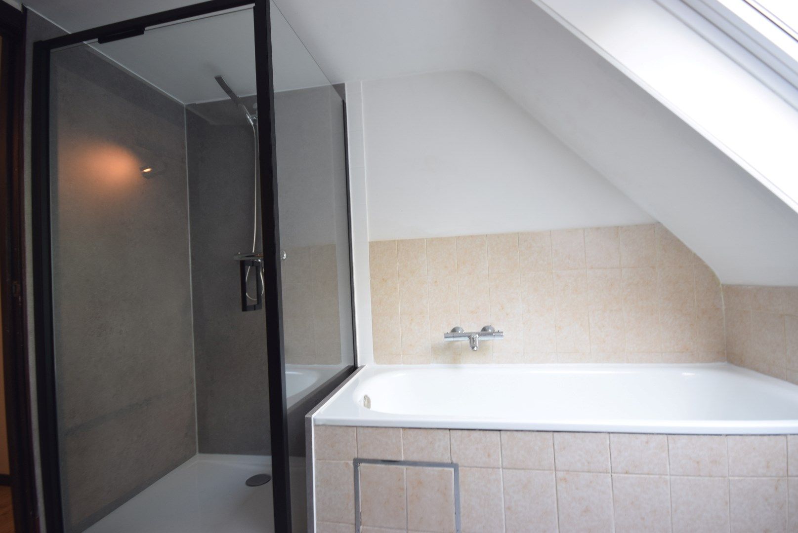 RUSTIG EN LANDELIJK GELEGEN WONING foto 9
