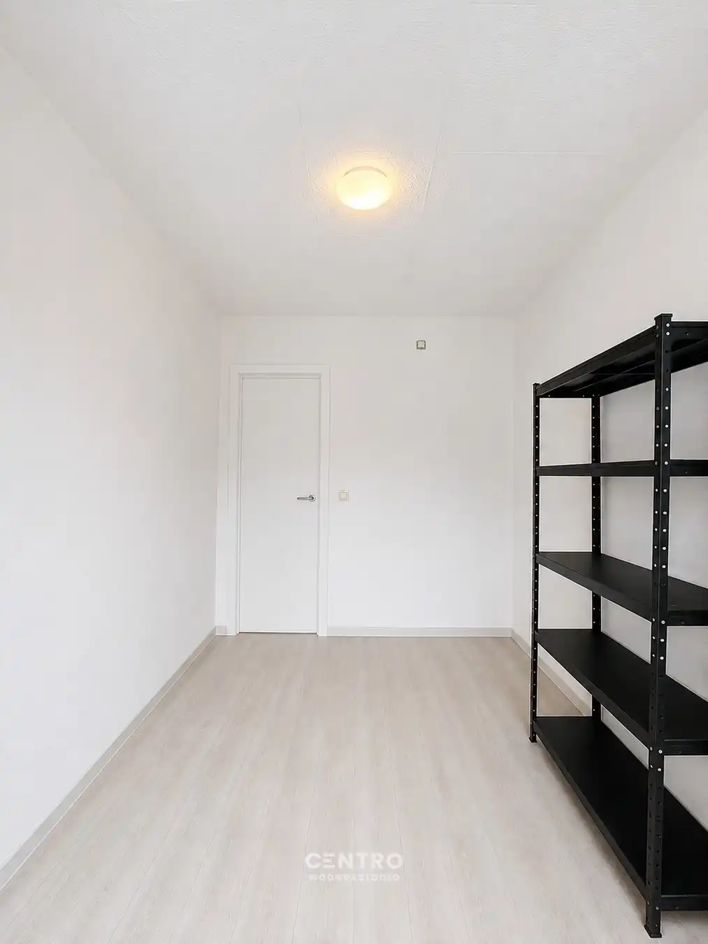 APPARTEMENT (75 m²) met 2 SLK, terras  én GARAGE (moto's, fietsen,...) op een centrale ligging te Roeselare - Perfect voor comfortabel wonen of als OPBRENGSTEIGENDOM ! foto 16