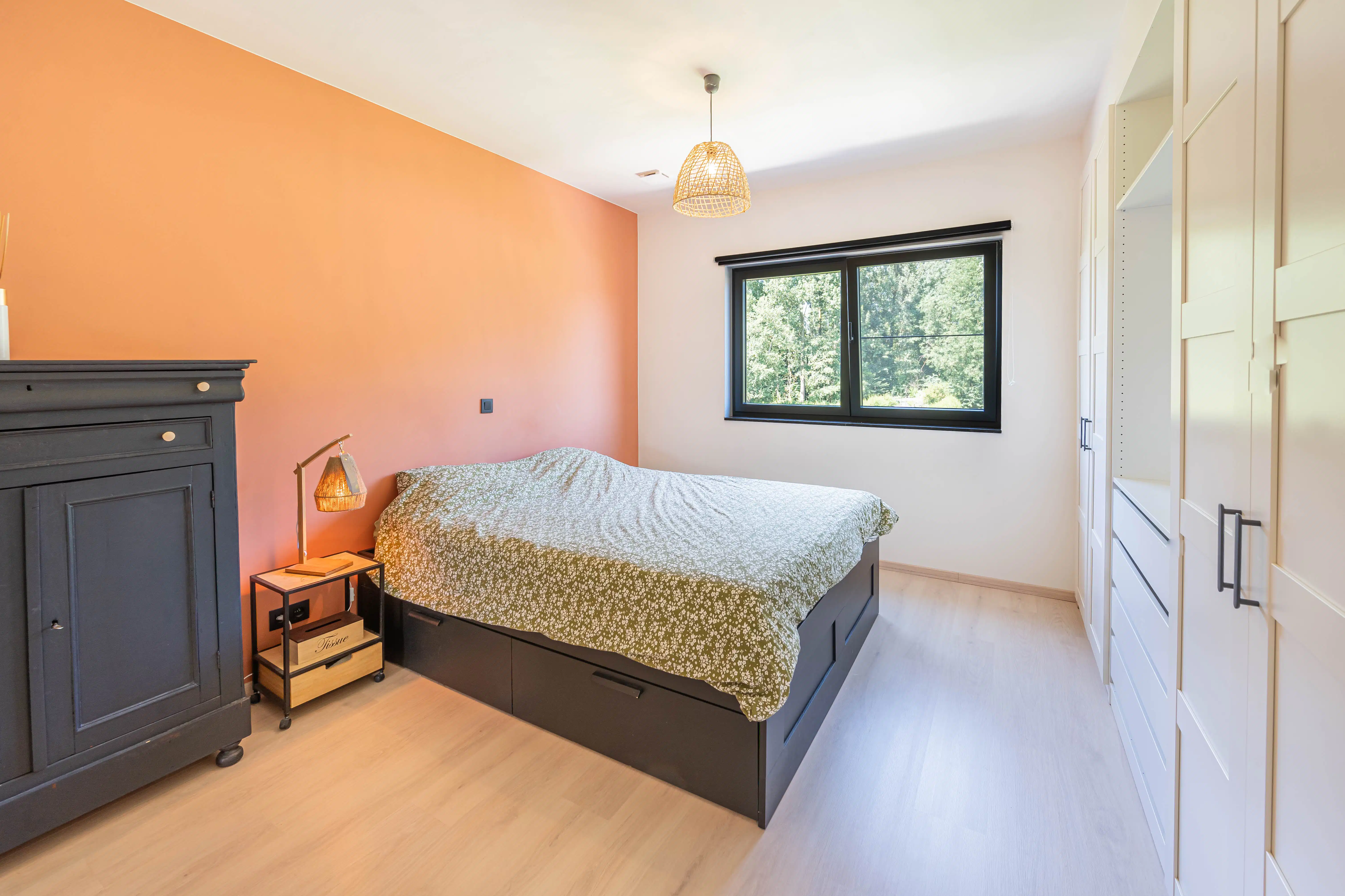 BEN-woning met 4 slaapkamers, 3 badkamers en groen uitzicht! foto 22