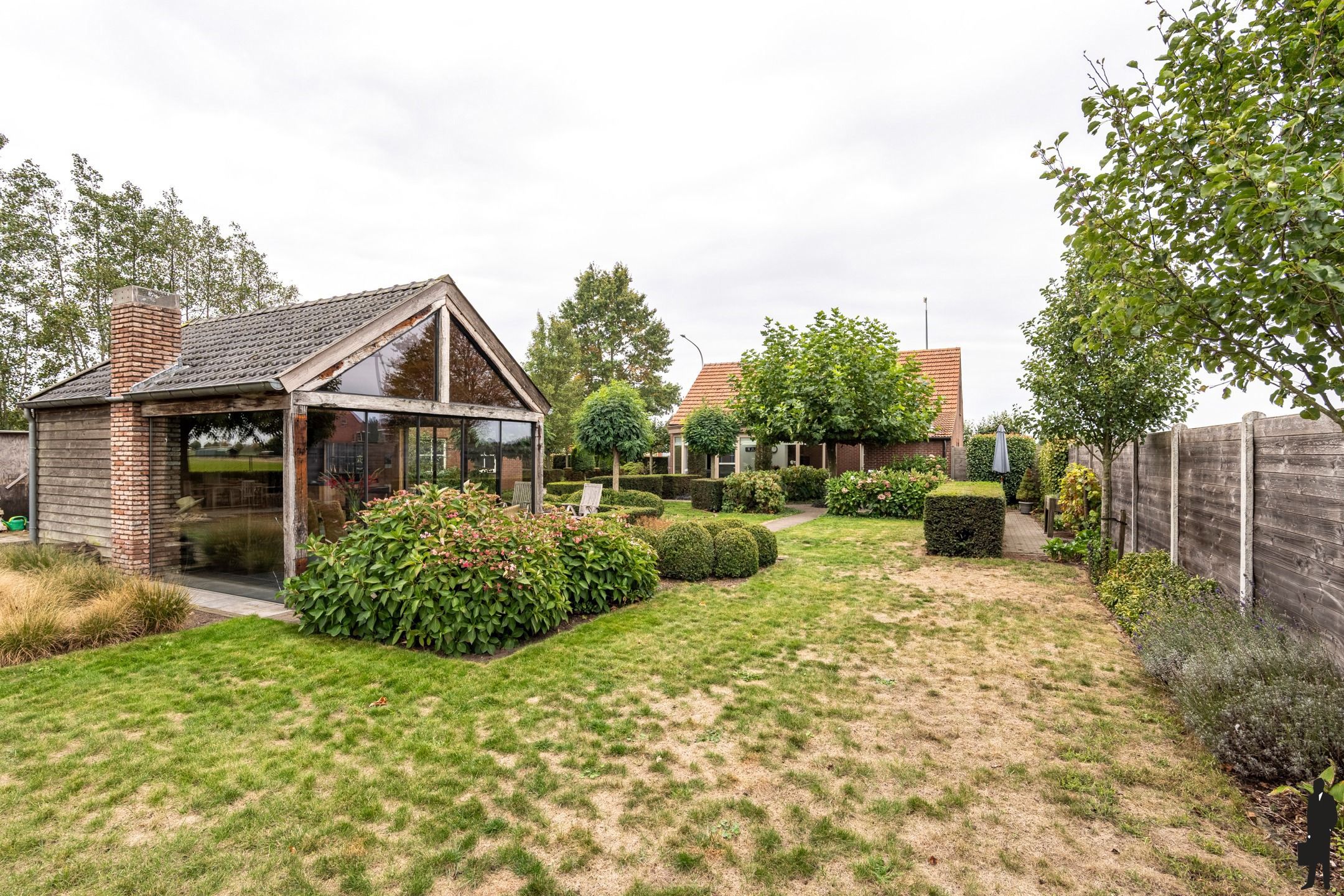 Landelijke woning met 3 slpk. en vrij uitzicht op een perceel van ca. 3.400 m² foto 31