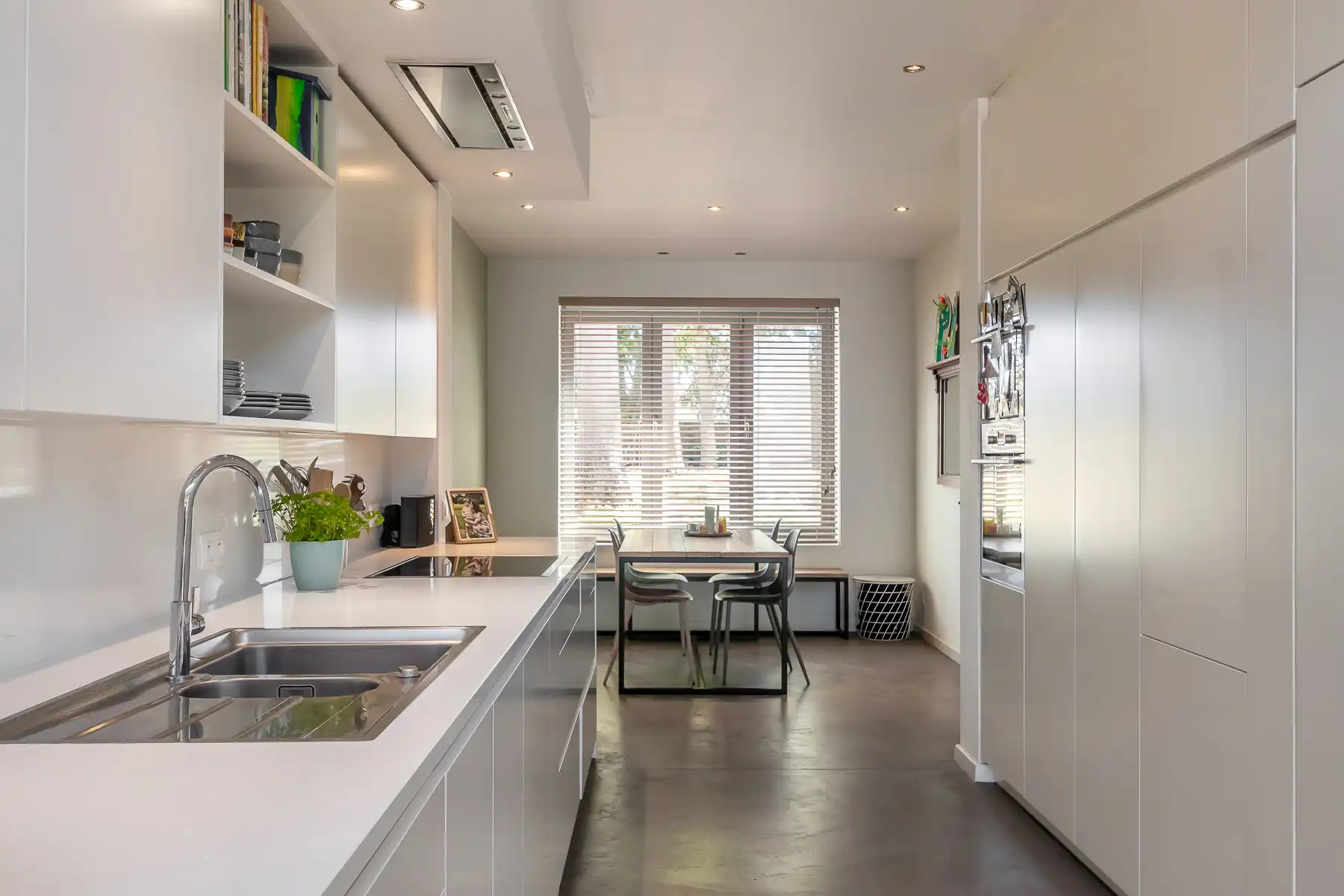 Gerenoveerde, energiezuinige woning met 3 slaapkamers & tuin foto 12