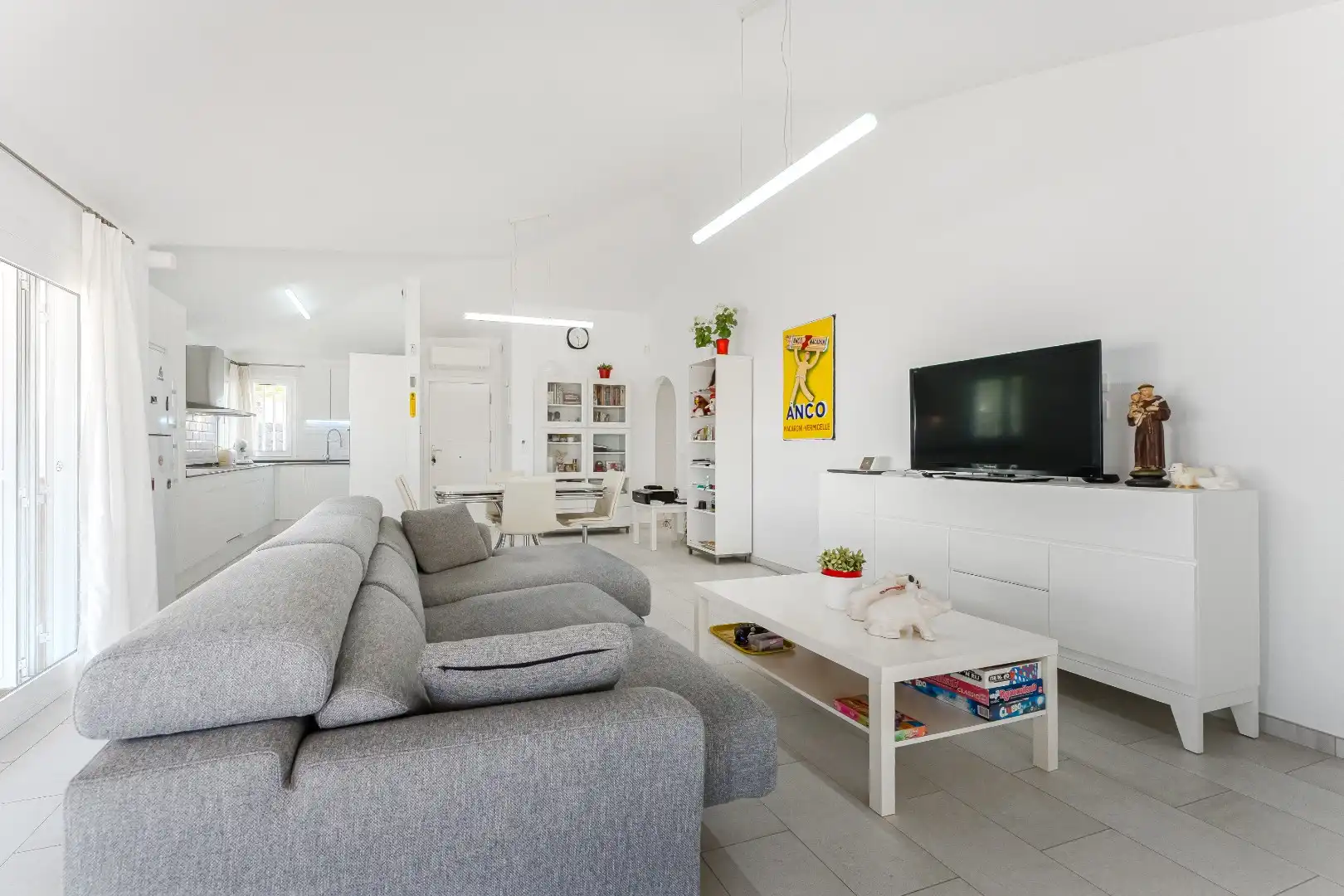 Buitengewone elegante villa aan golfbaan met zicht op zee! foto 12