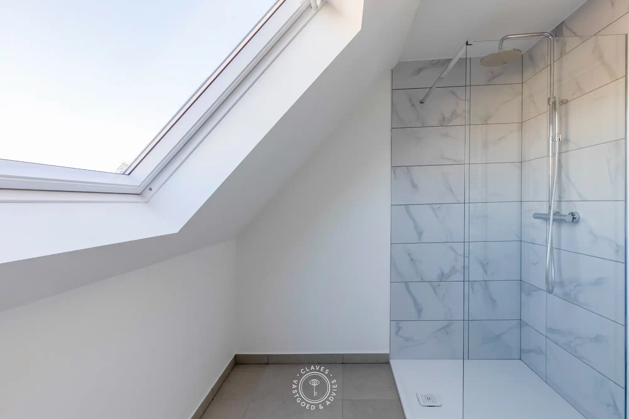 Zeer ruim twee slaapkamer appartement met een label A foto 8