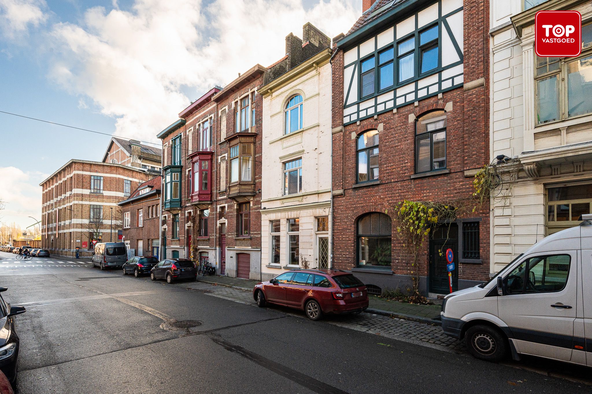 Charmante en ruime stadswoning in centrum Gent met sfeervolle stadstuin met veel potentieel foto 27