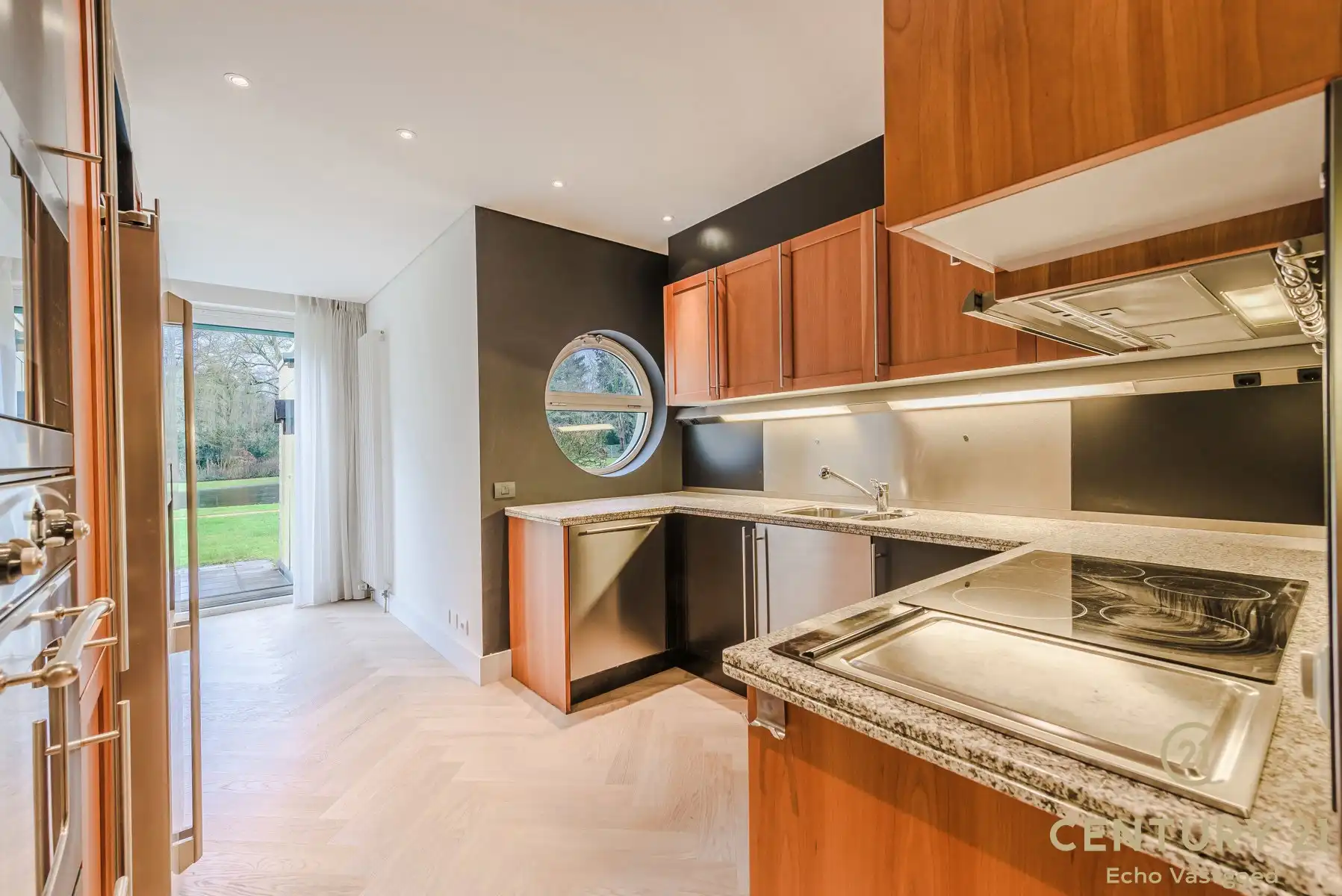 Gelijkvloers appartement in het park Residentie “De Dennen” foto 18