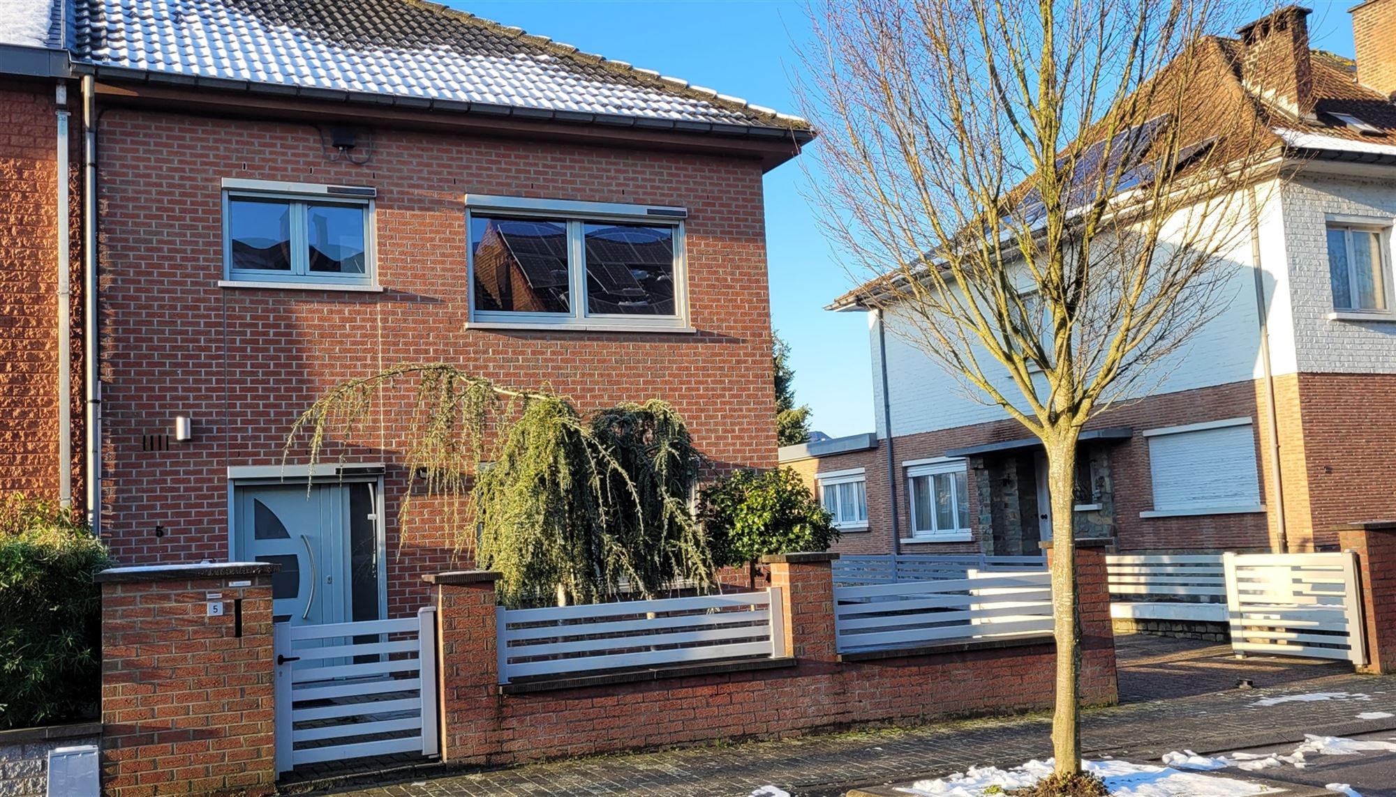 3-gevelwoning met een EPC B foto {{pictureIndex}}