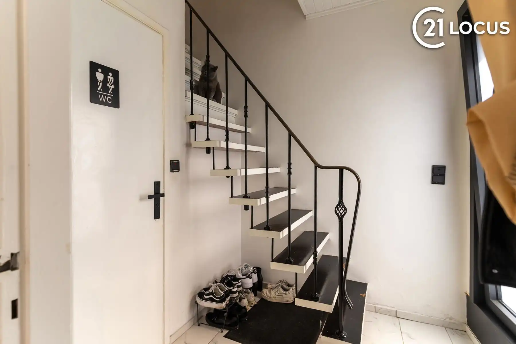 Ruime gezinswoning met 3 slaapkamers, garage en recente renovatie (2022) foto 20