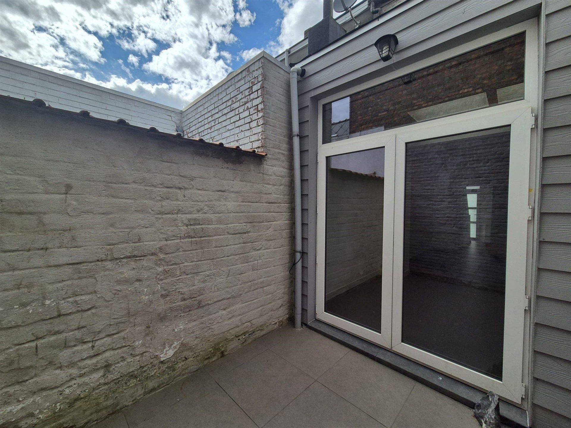 Leuke instapklare woning met koer.  foto 9
