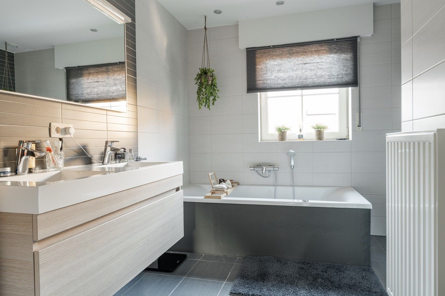 Mooie energiezuinige 4 slaapkamer woning te Pelt foto 24