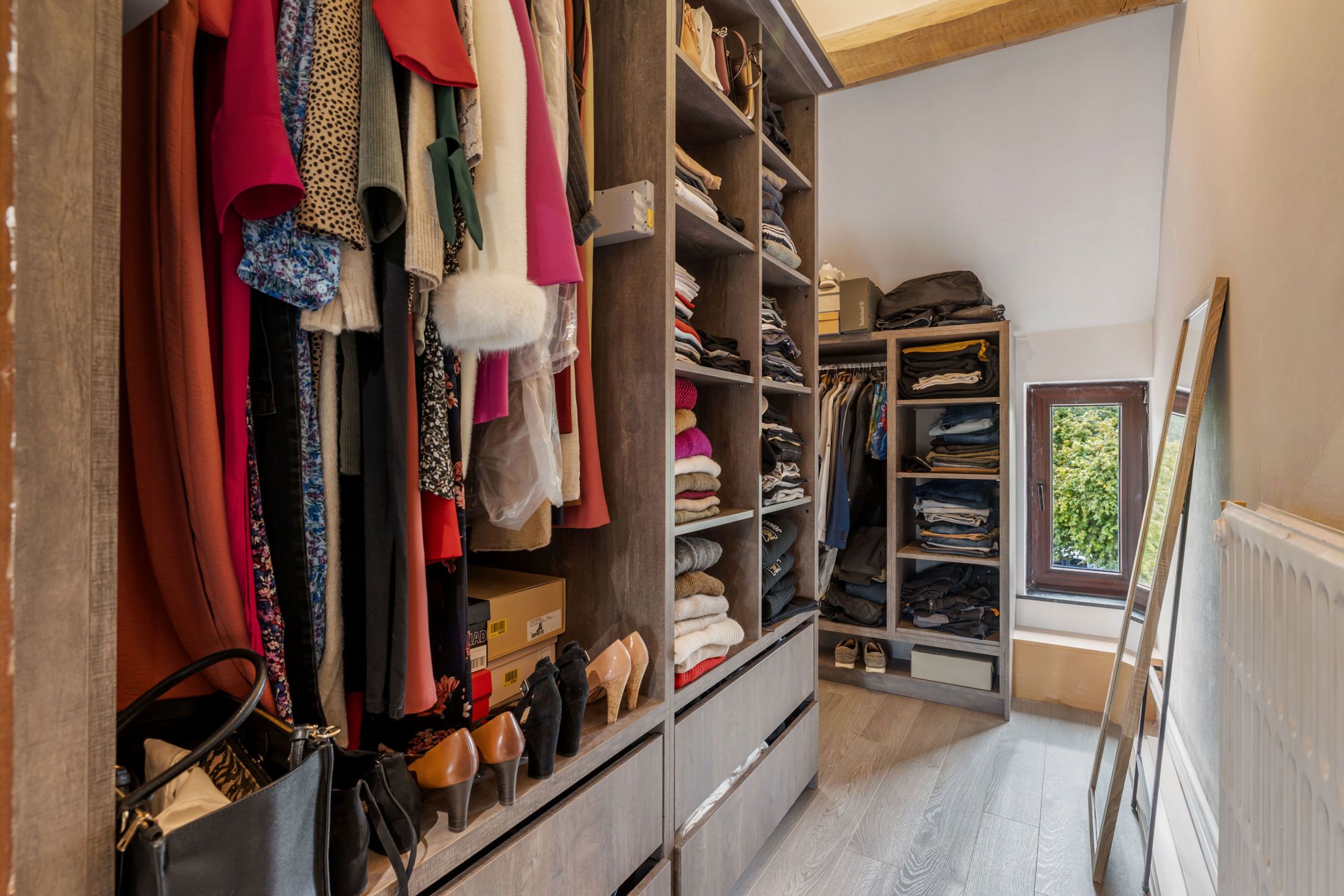 Gezellige woning met garage en tuin foto 12