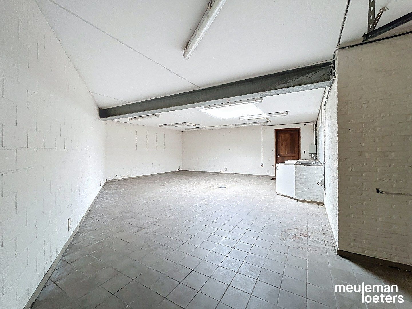 Instapklare woning met ruime opslagruimte  foto 16