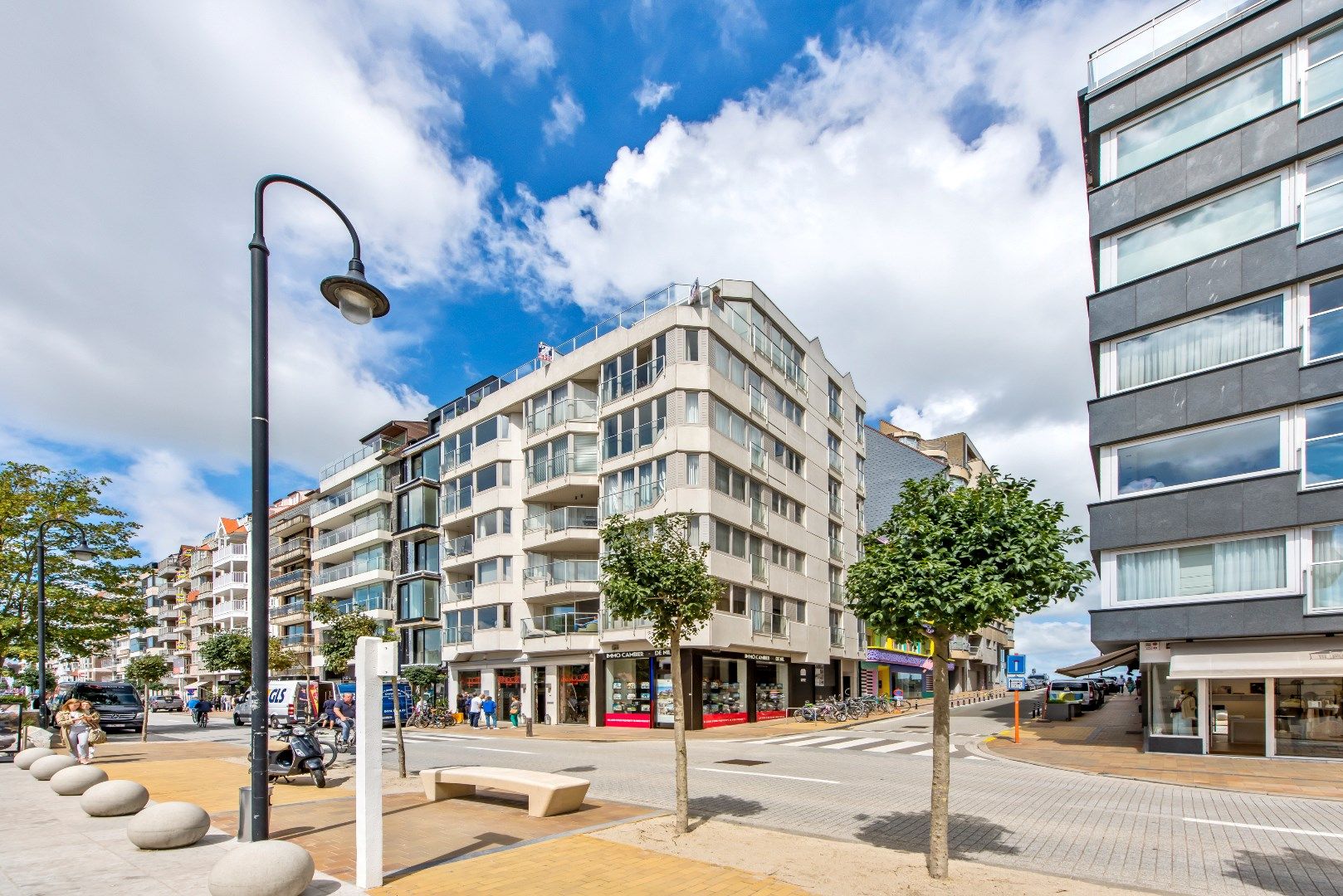 ()=>{if(producerUpdateValueVersion(node),producerAccessed(node),node.value===ERRORED)throw node.error;return node.value} Strandstraat 22 -/B2 - 8300 Knokke-Heist