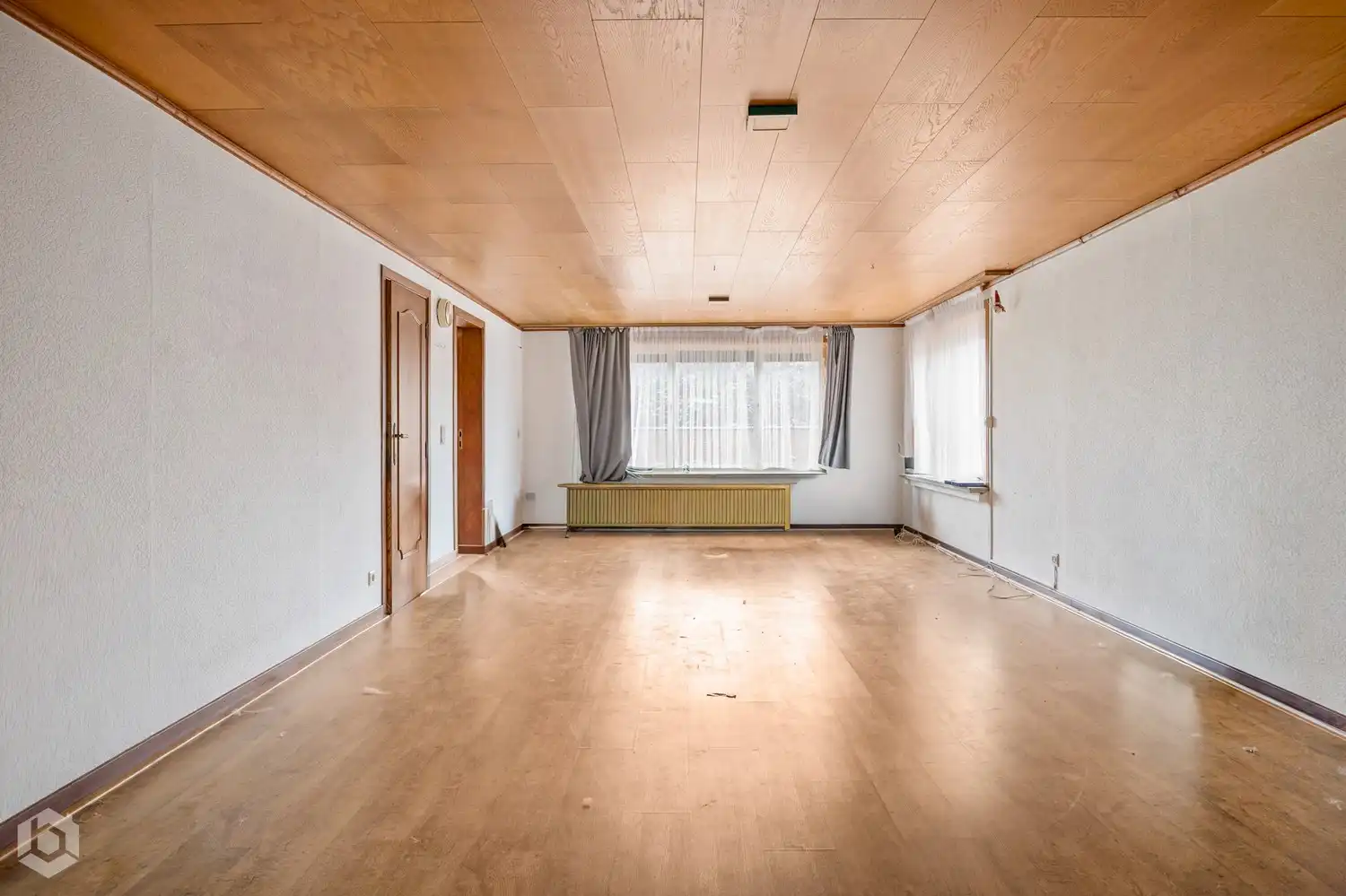Handelspand met woonst en app. op toplocatie te Putte foto 42