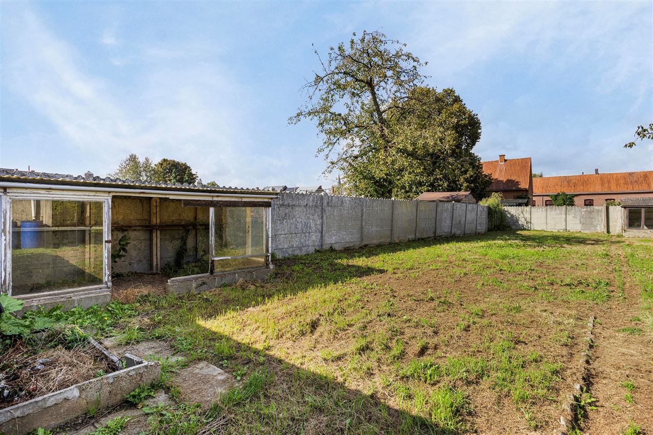 Huis met 4 slpkmrs, garage en tuin in centrum foto 37