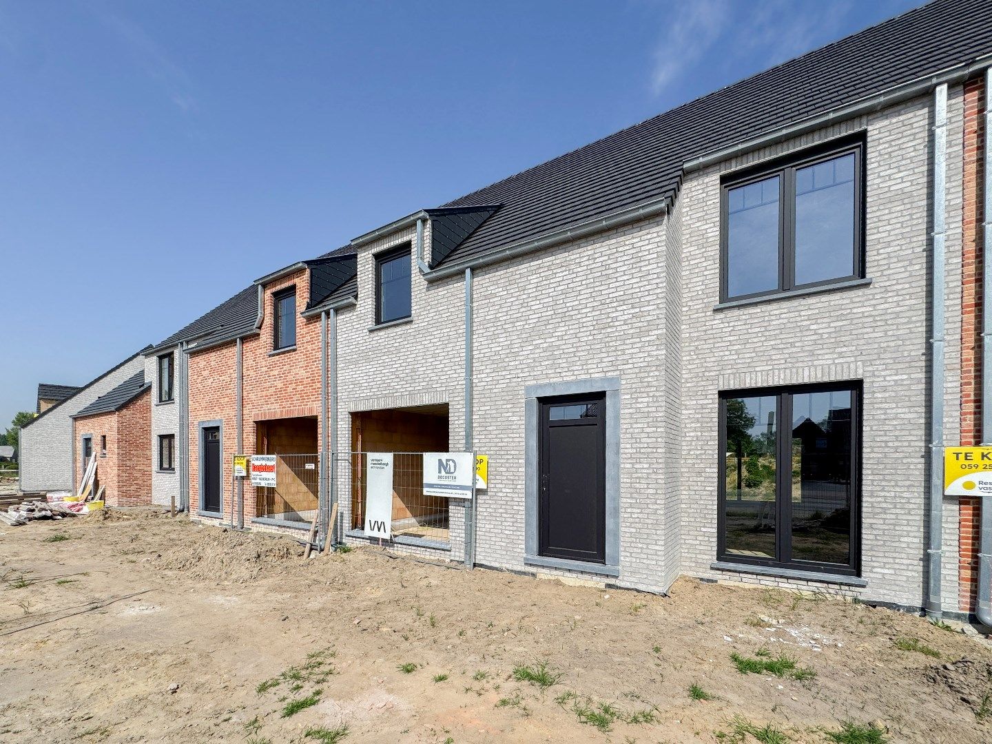 Ruime 4-slaapkamer woning op boogscheut van centrum Eernegem foto 7