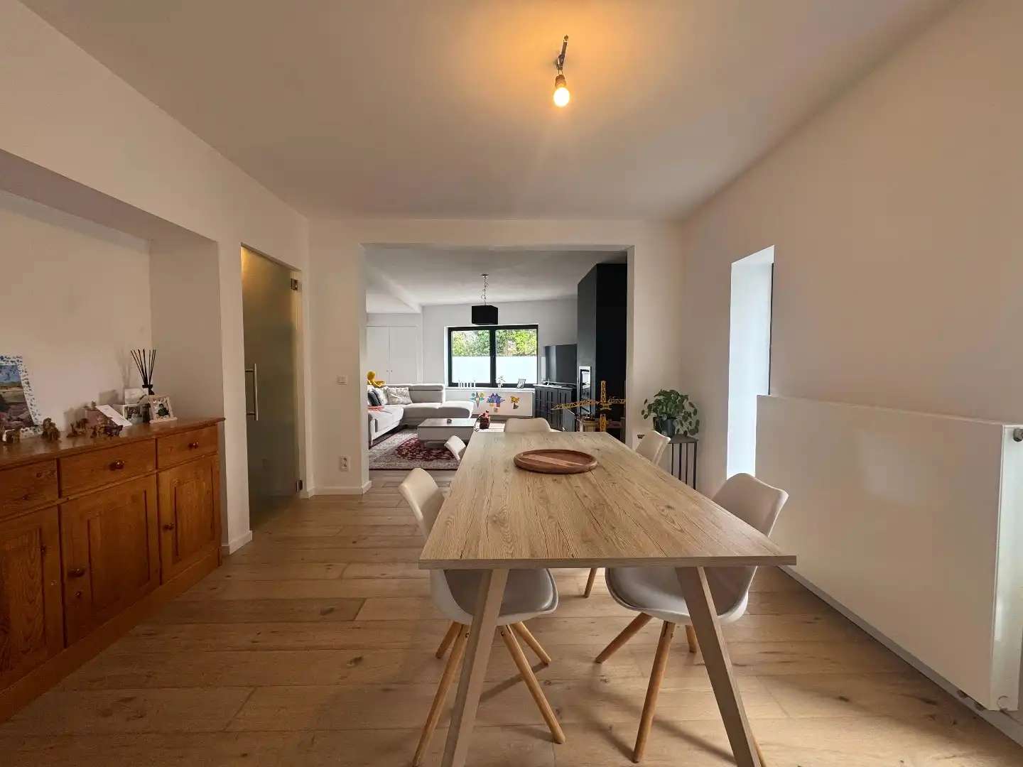TE HUUR - Gerenoveerde halfopen bebouwing  foto 7