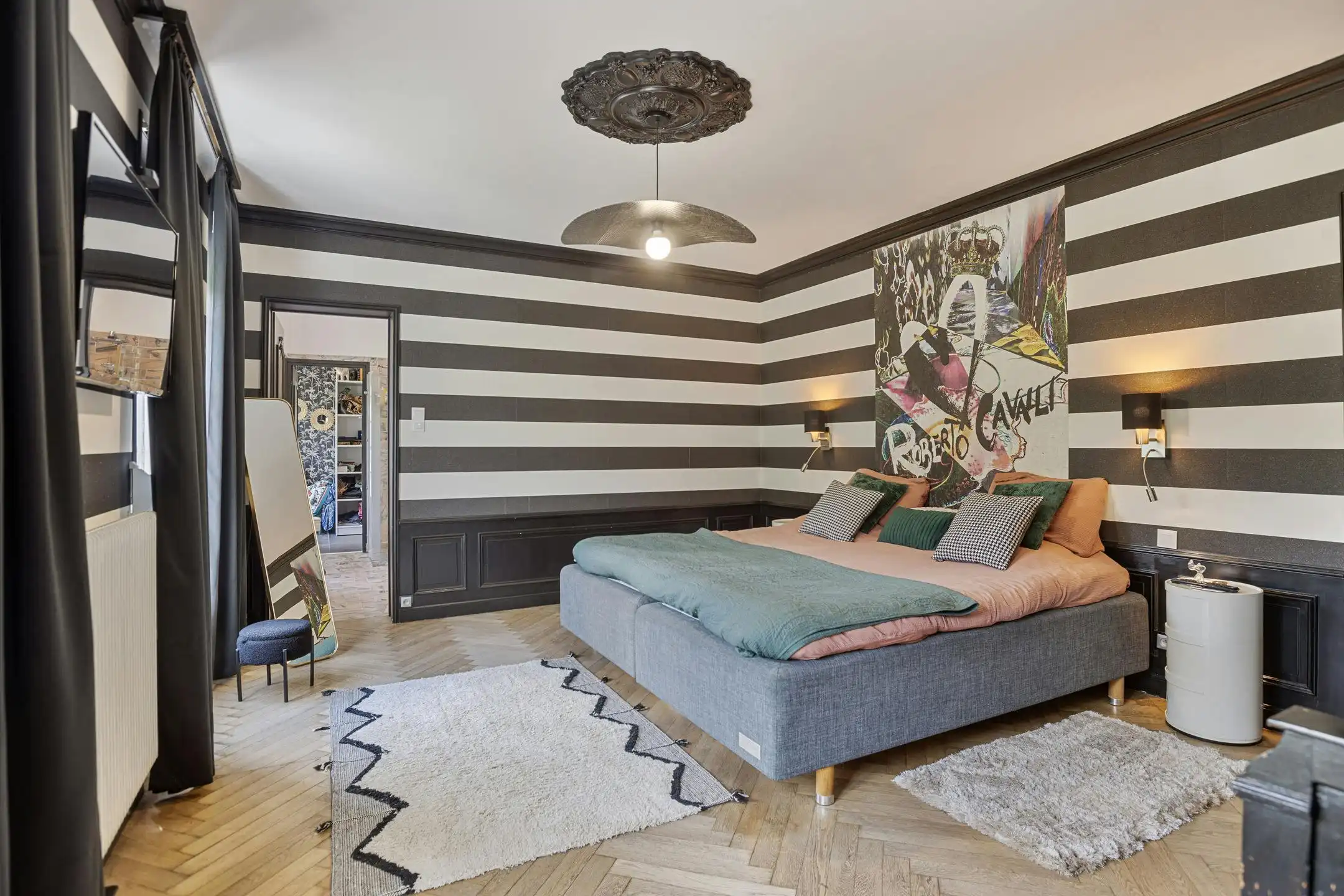 Luxueuze eigendom op ca 1,8ha met zwembad en tennisveld te koop in Gijvelde (Frankrijk). foto 7