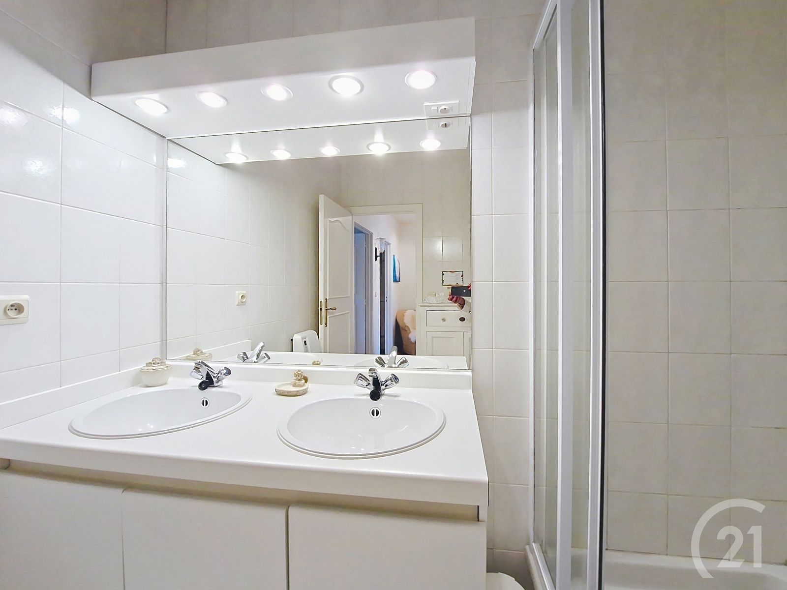 Appartement te koop in Koningshooikt! foto 16