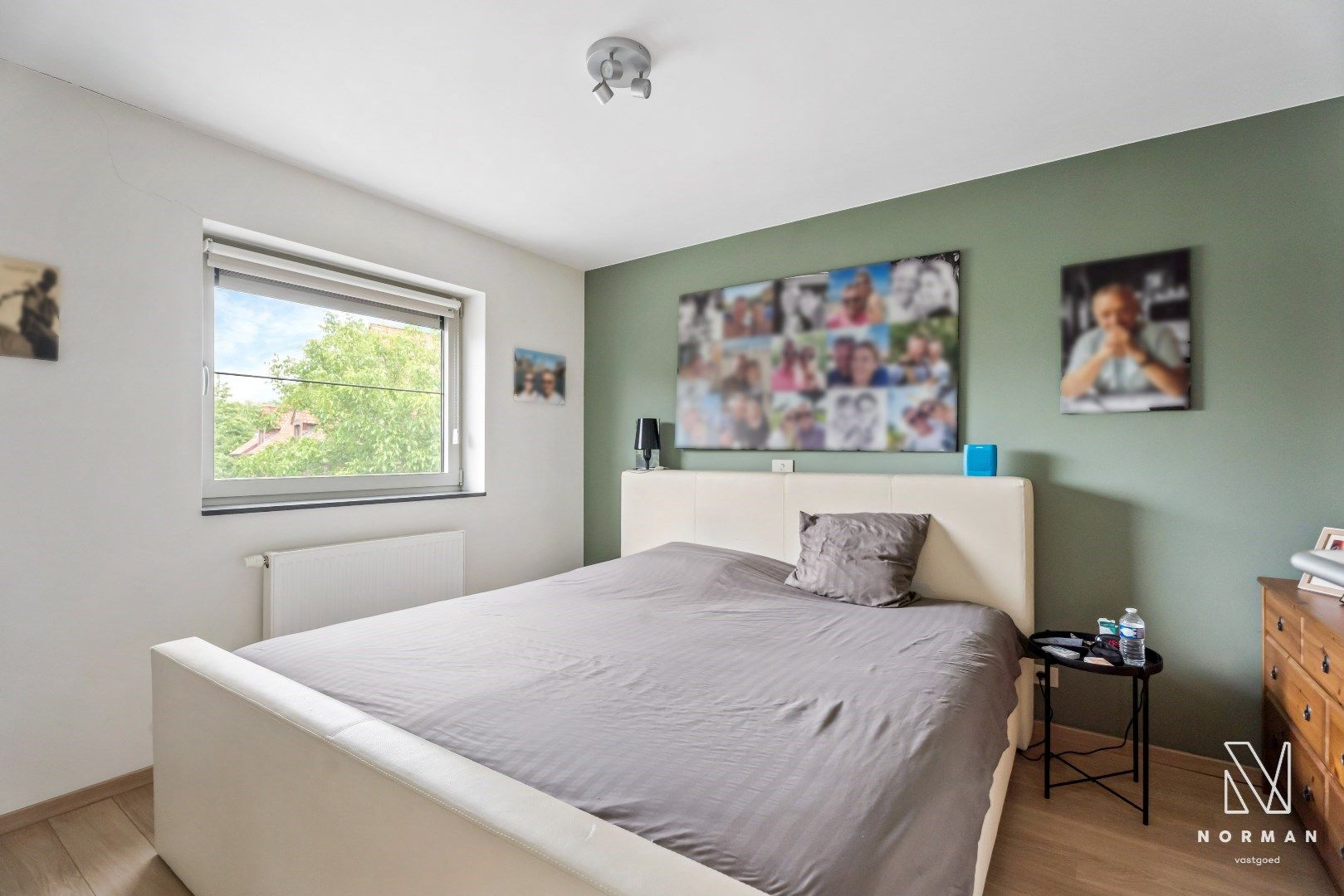 Instapklare & energiezuinige (EPC A) woning met 4 slpk - ideaal gelegen in Kortrijk foto 11