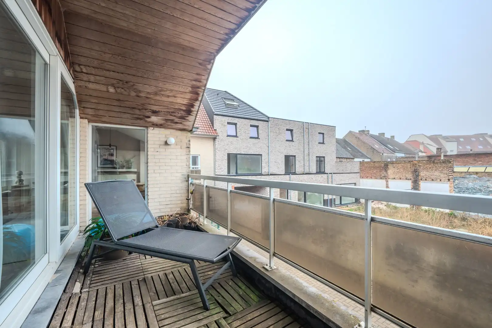 Ruim appartement met 3 slpks + zuid-gericht terras foto 6