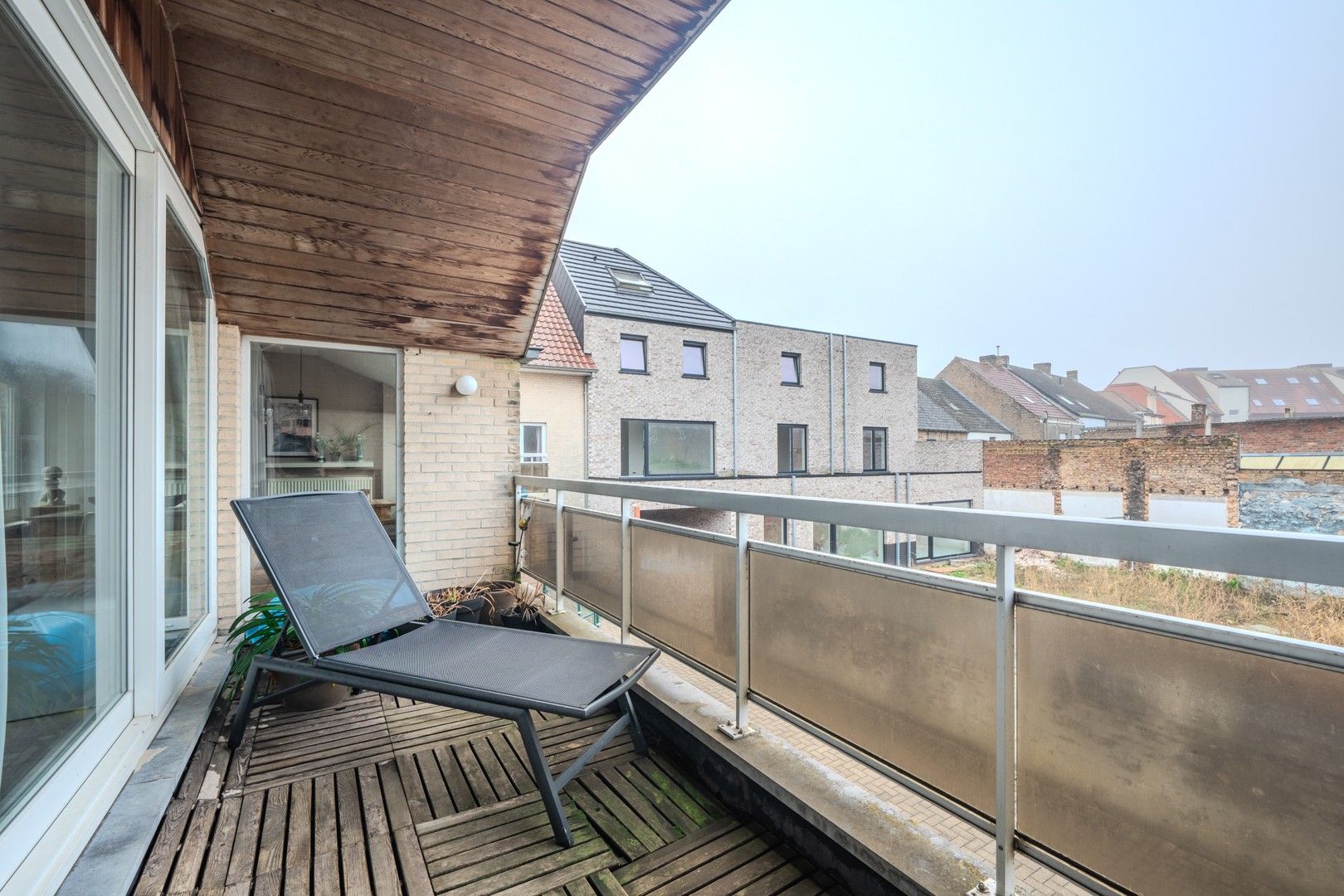 Ruim appartement met 3 slpks + zuid-gericht terras foto 6