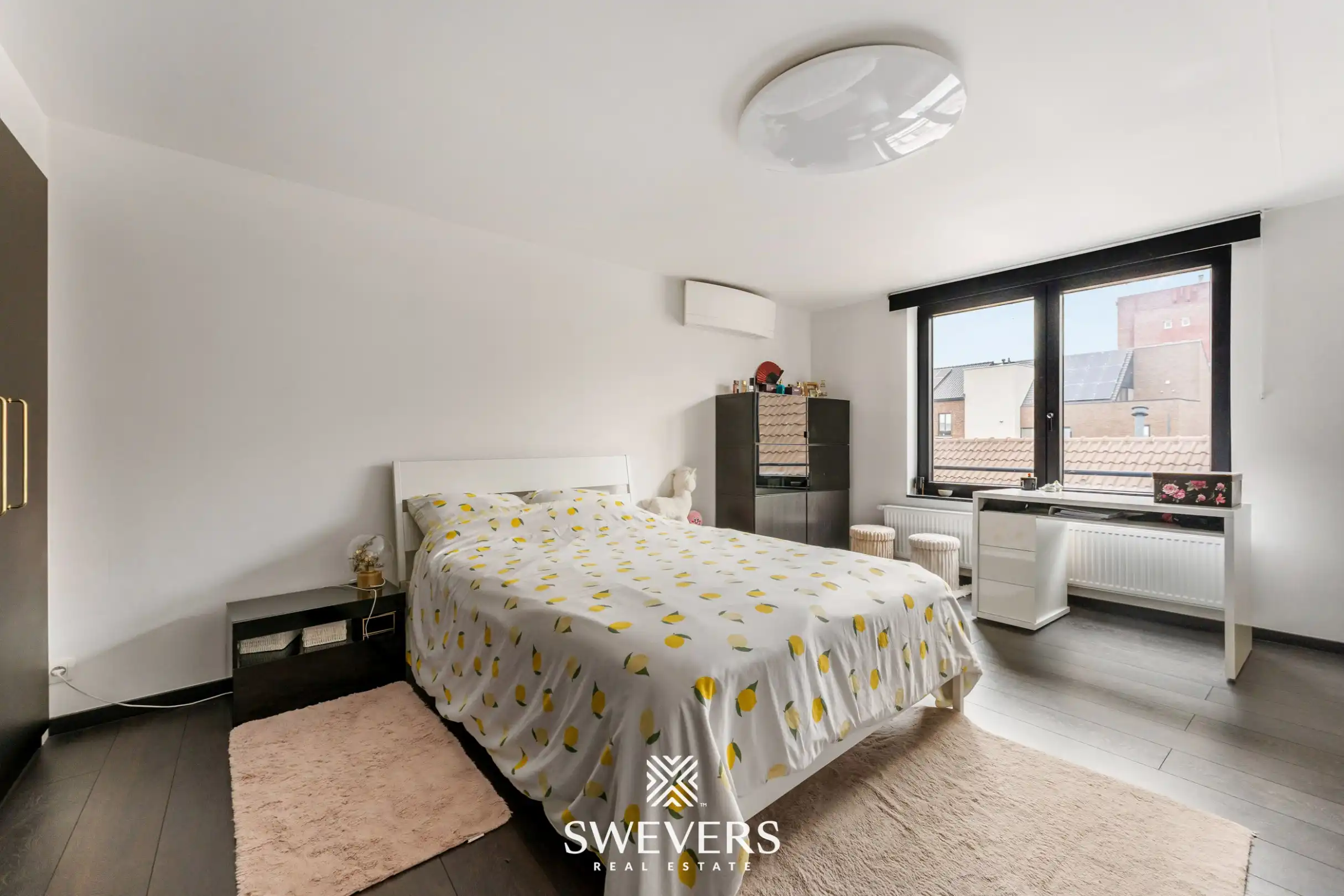 Handelspand met duplexappartement op centrale ligging in Sint-Truiden – volledig gerenoveerd in 2023 foto 37