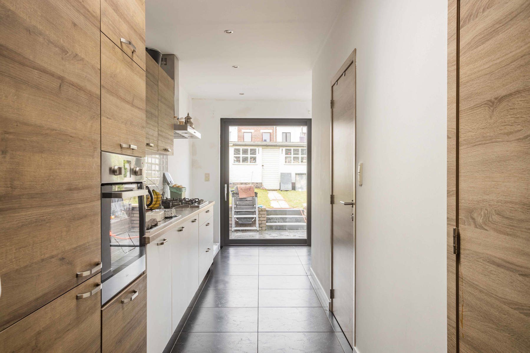 Instapklare woning in het centrum van Aalst! foto 7