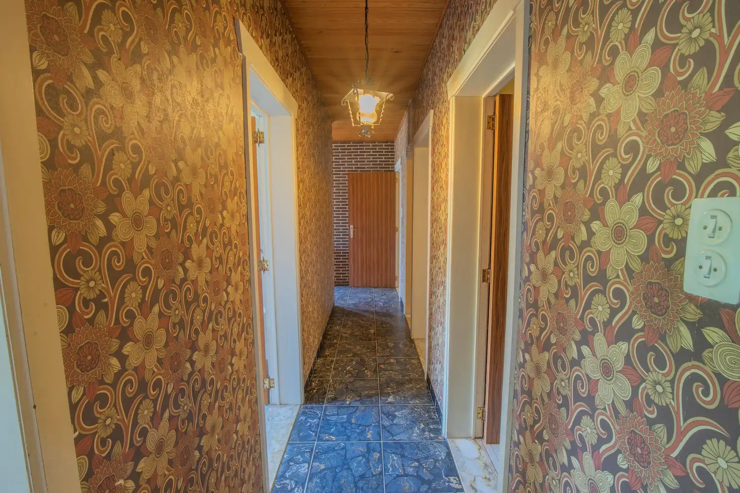 Volledig gelijkvloerse alleenstaande woning op een ruim perceel van 16a 83ca foto 10