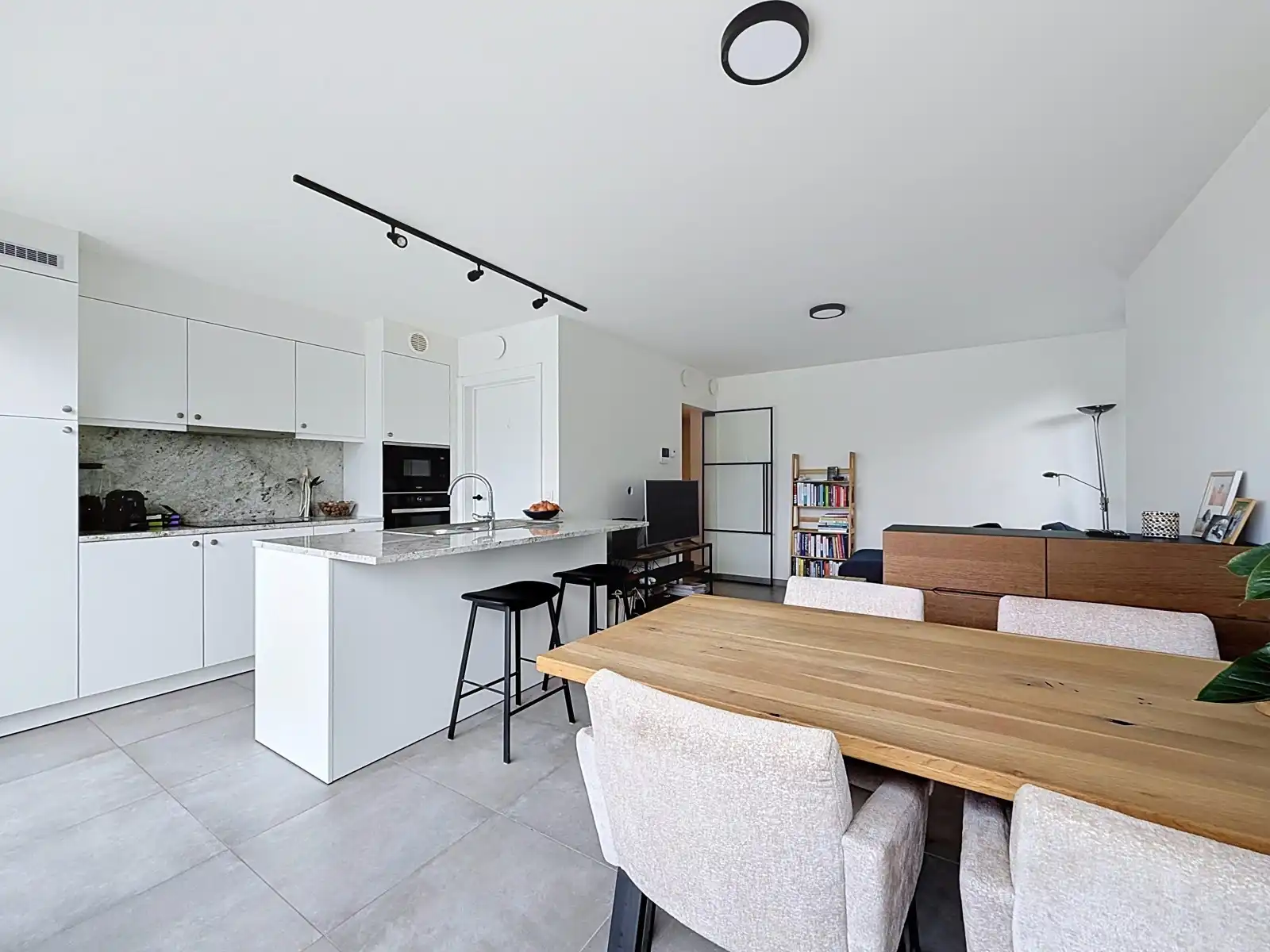 Ruim en energiezuinig nieuwbouwappartement! foto 4