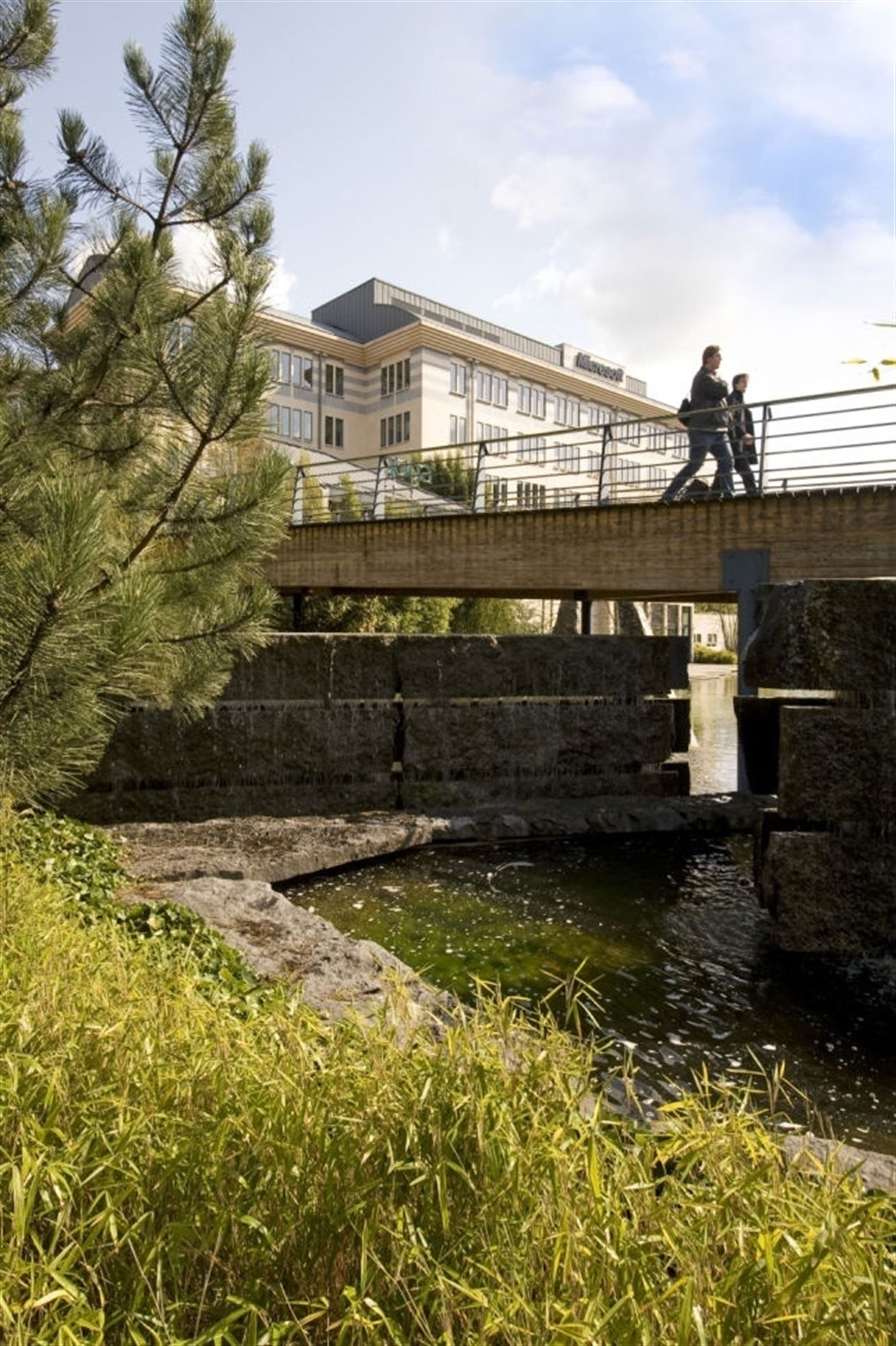 TWIN SQUARES: kantoren te huur vanaf 417m² foto 7