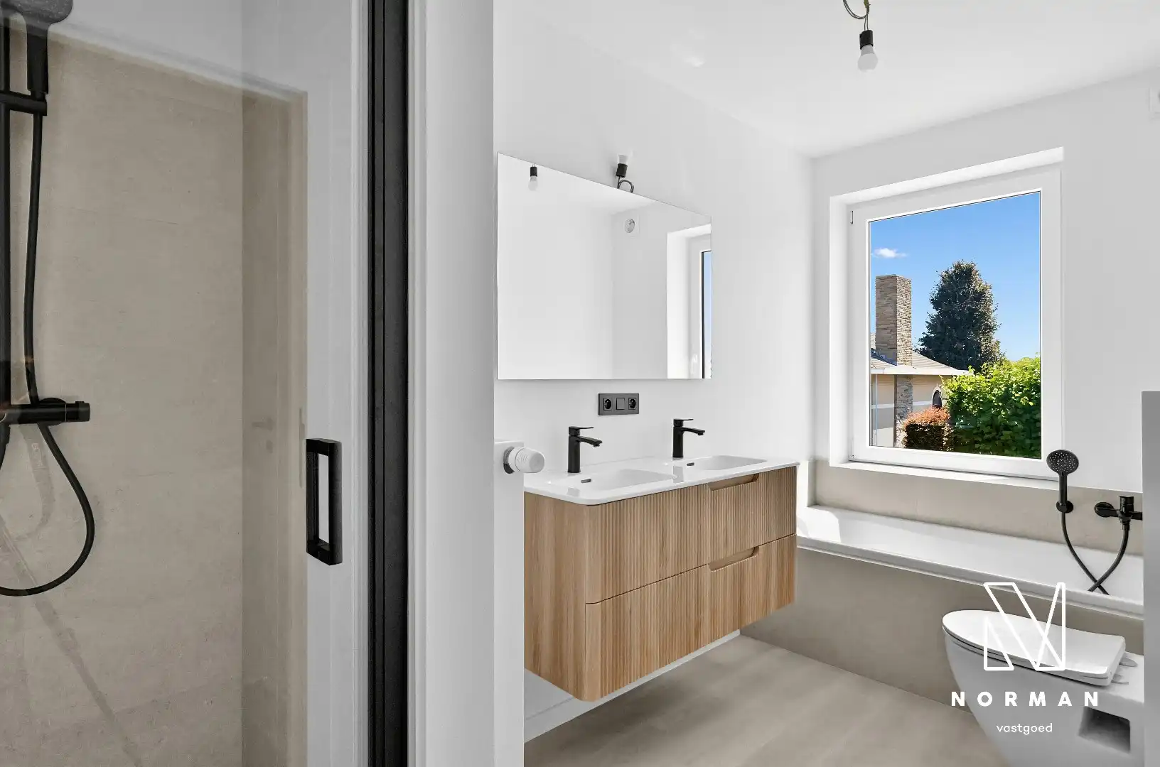 Hippe gerenoveerde woning met EPC-label A, 5 slaapkamers, uitweg en tal van extra's foto 10