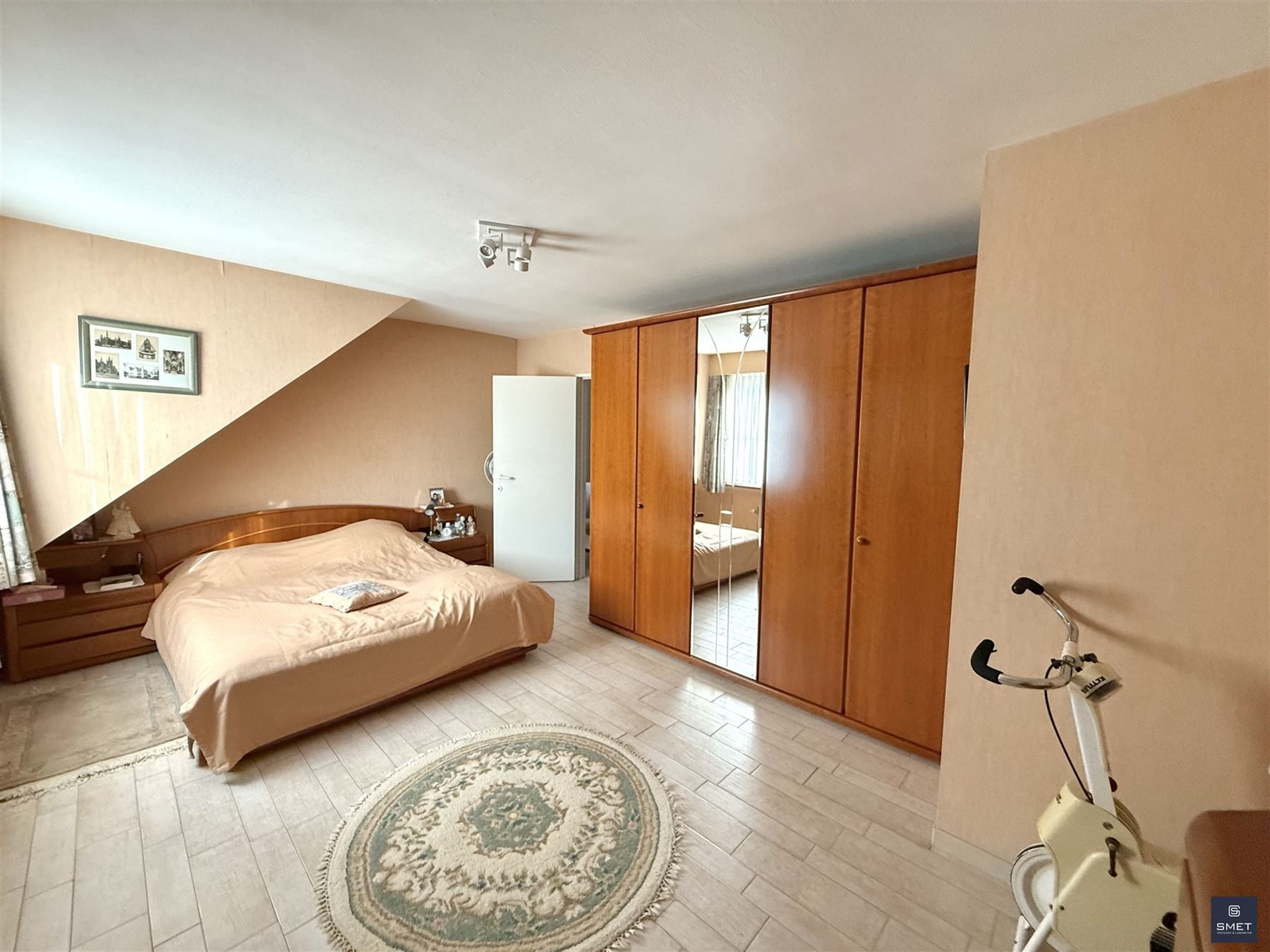 WOONST MET HANDELSRUIMTE OF KANTOOR -  TOPLOCATIE  foto 13