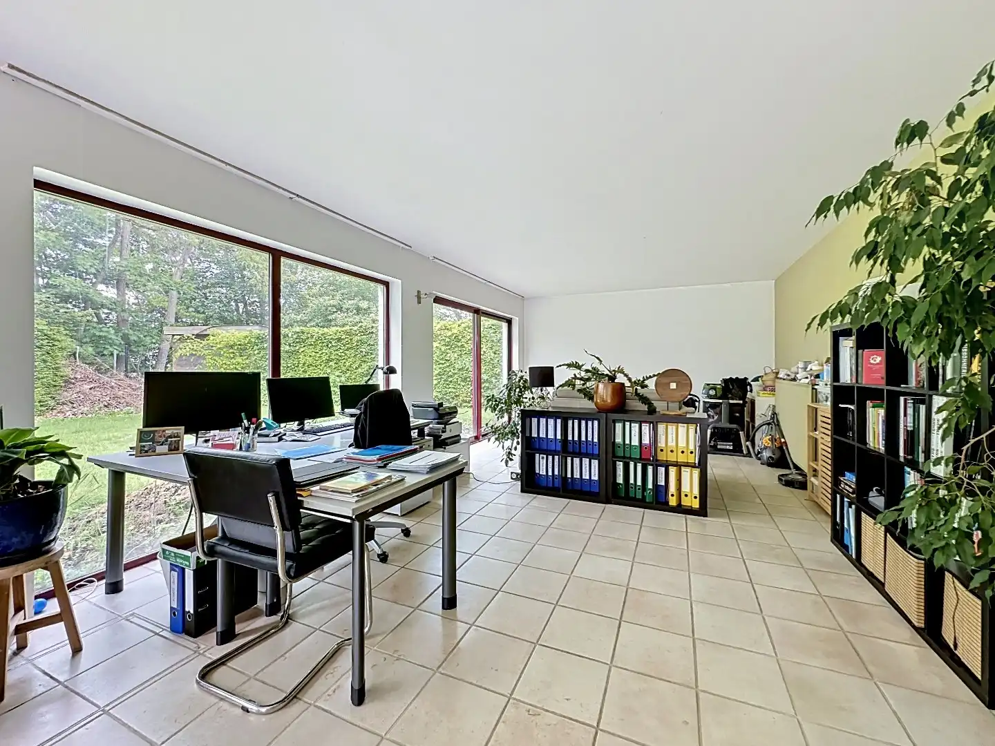 Ruime gelijkvloerse villa met prachtige tuin op toplocatie in Korbeek-Lo foto 11